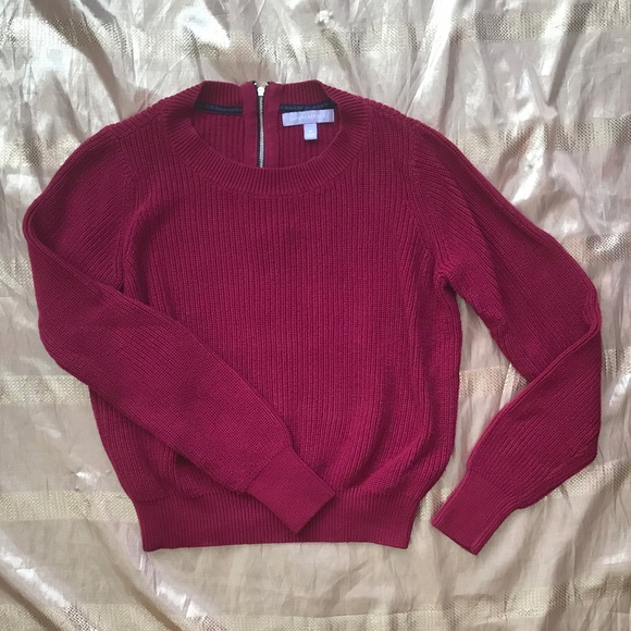 Like NEW!  Banana Republic Cable Knit Sweater - Picture 1 of 3